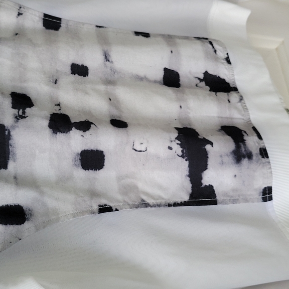 Lululemon Black And White Jacket NWT - Picture 5 of 6